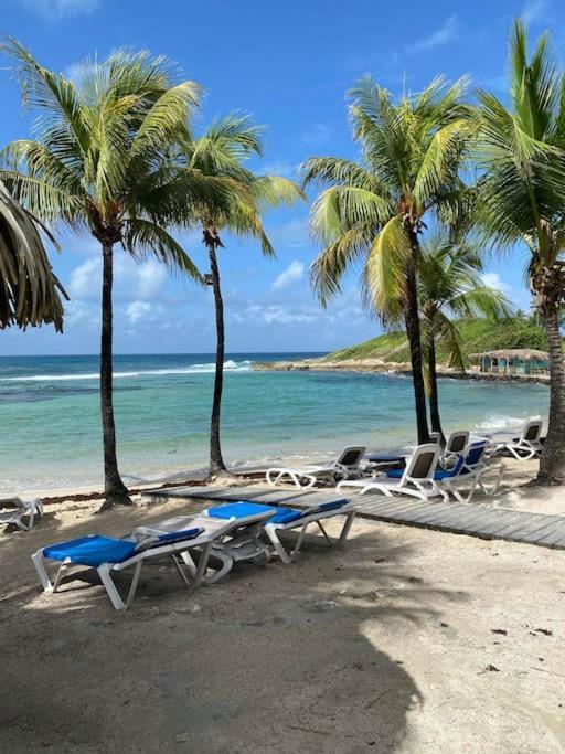 Studio Bord De Mer Avec Piscine - Le Manganao, Saint-Francois ภายนอก รูปภาพ